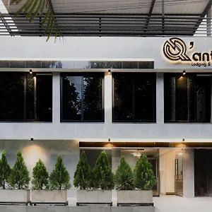 qantic-lodging.colombiamedellinhotels.com/